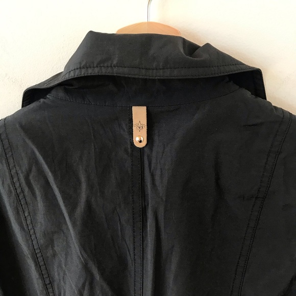 Mackage water resistant black trench - Picture 2 of 11